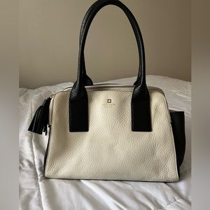 KATE SPADE | Classic Southport Ave Lydia Leather 3 Compartment Purse